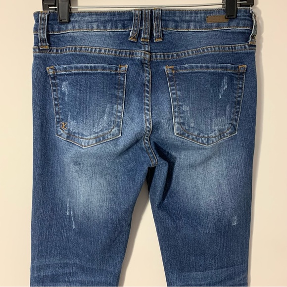 EUC Kut From The Kloth Catherine Boyfriend Distressed Patch Jeans Size 2 - Picture 13 of 14